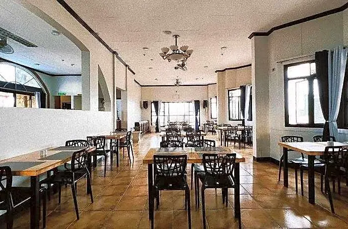 Fuente House 2* セブ市